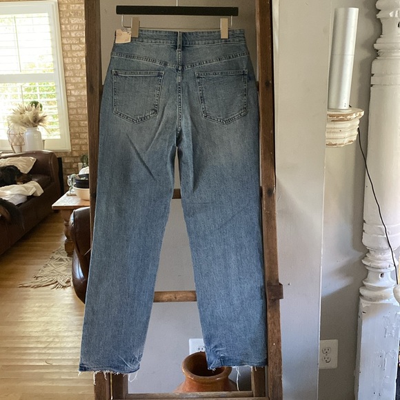 ANTHROPOLOGIE PILCRO THE VINTAGE STRAIGHT JEANS DENIM RAW HEM 29 NEW - Picture 3 of 9